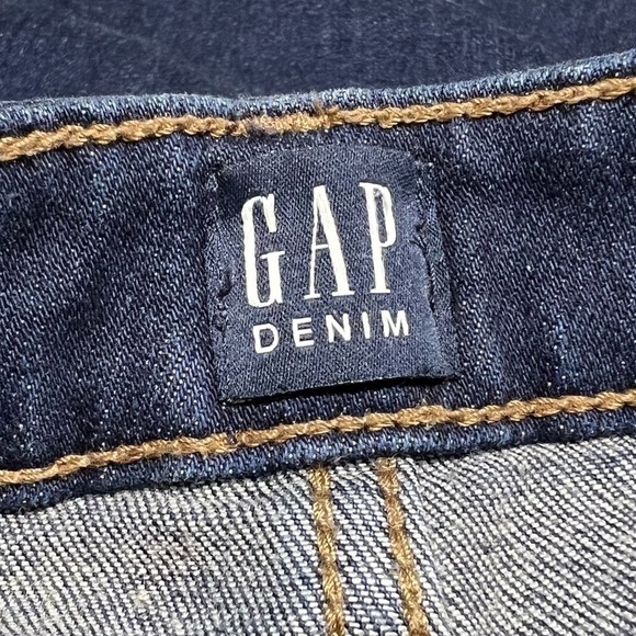 GAP DENIM Bermuda Jean Shorts, High Waisted & Stretchy, Size 25 - Picture 2 of 9